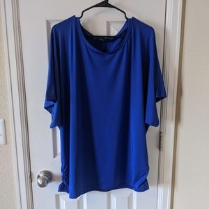 2x blue top